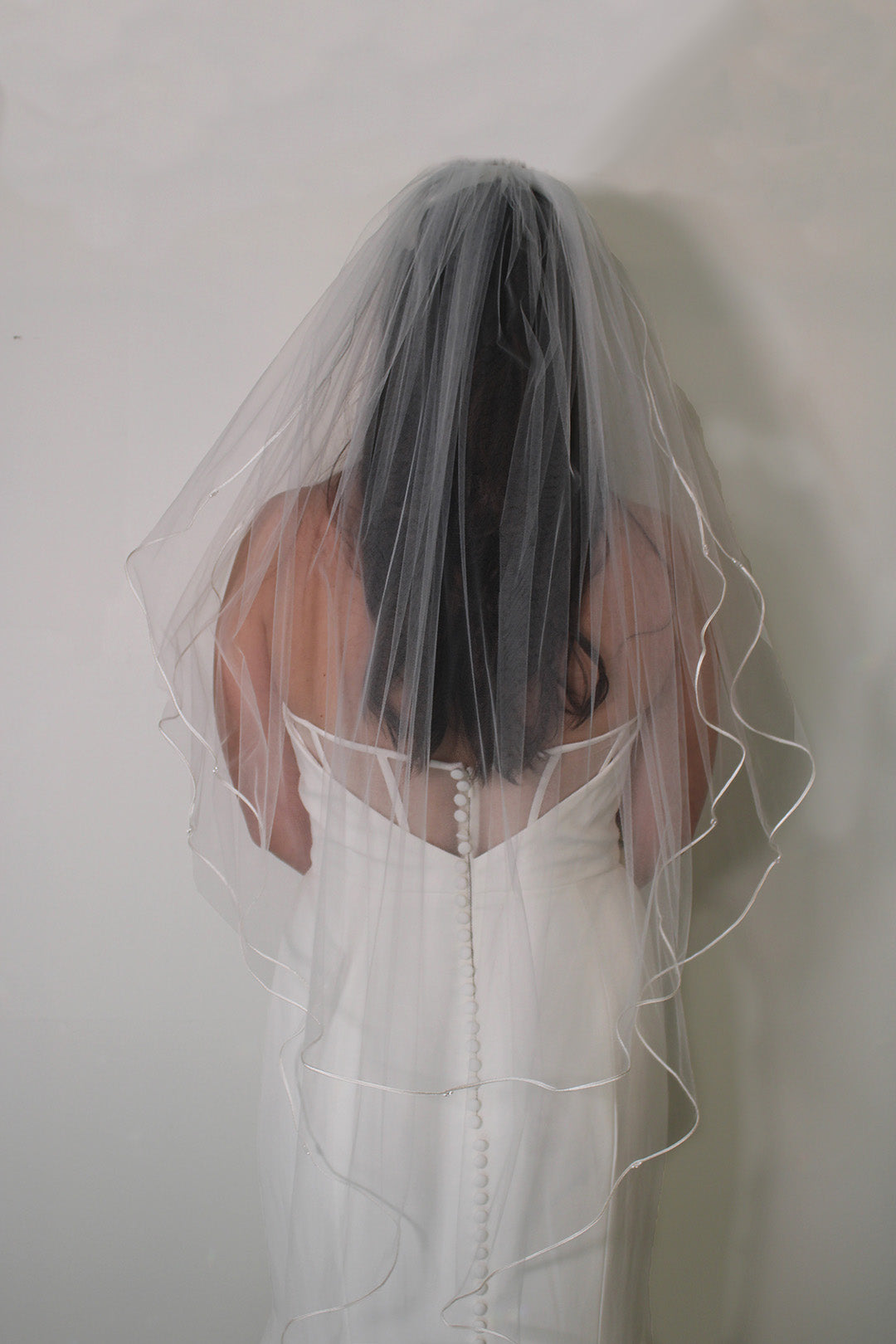 ANNA / V1062