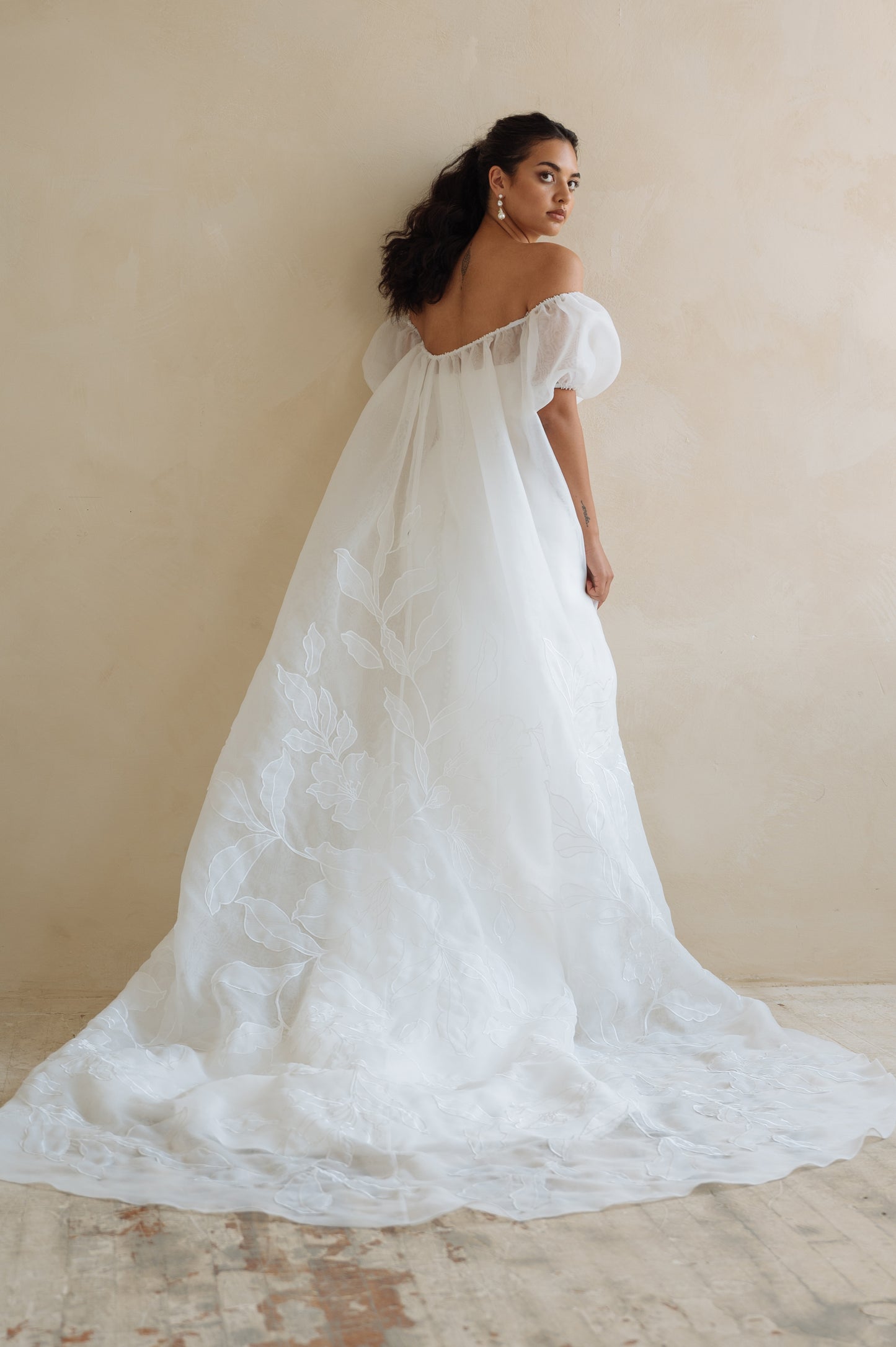 Giselle Cape