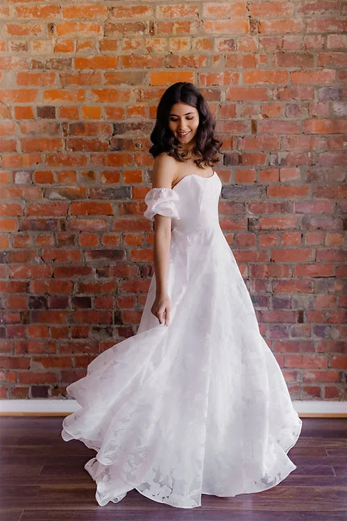 The perfect boho wedding dress for the perfect boho bride Ma