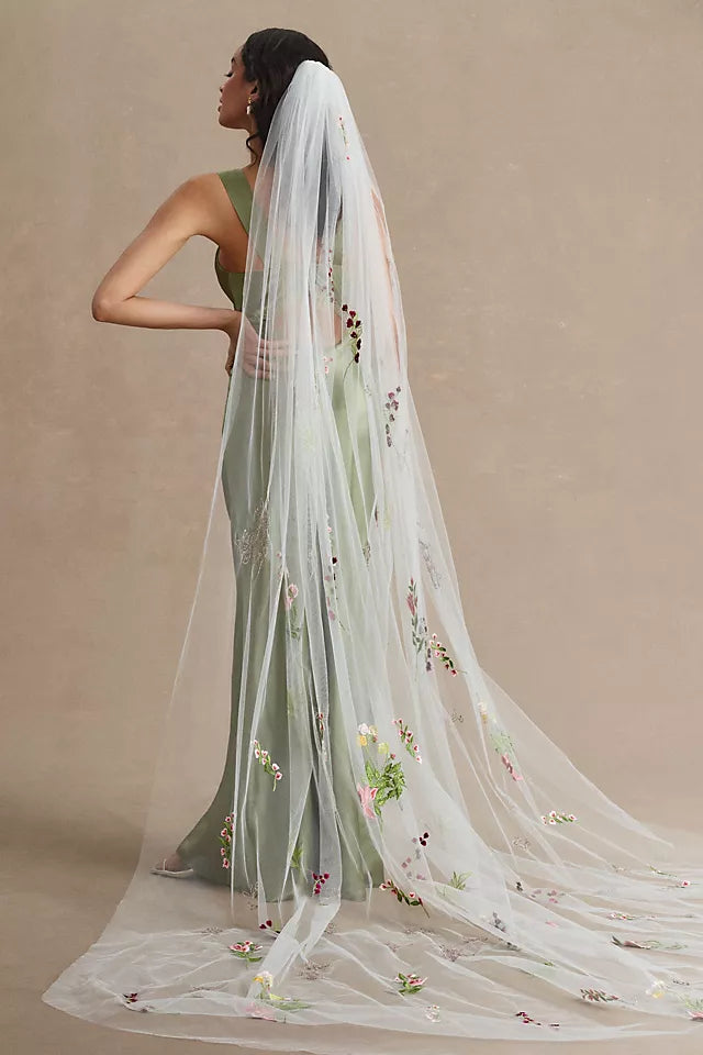 Theia Jasper Embroidered Chapel Veil