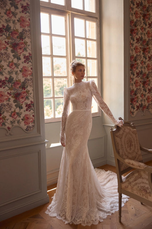 ANEMONA GOWN