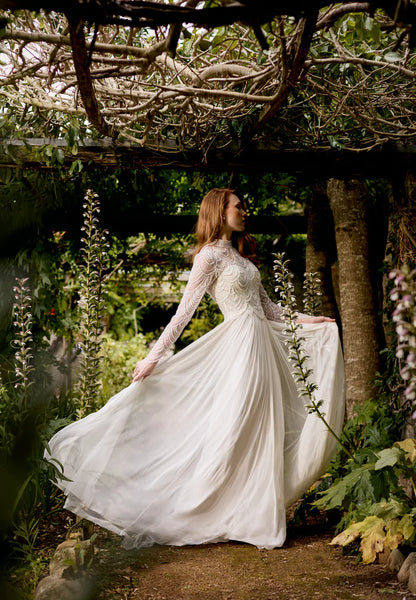 CHELTON GOWN