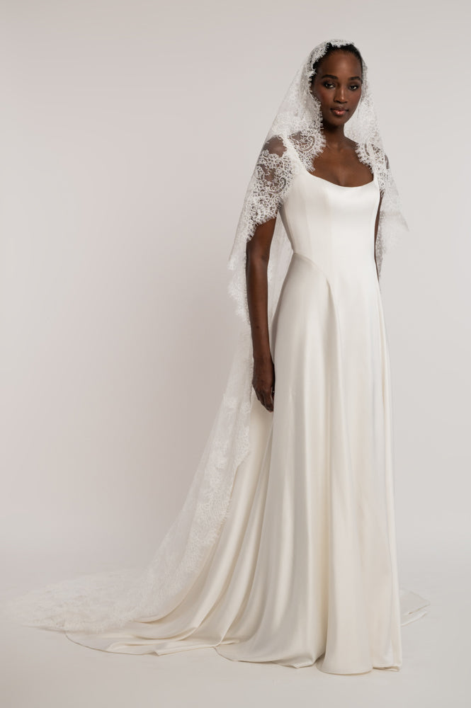 MILLIE VEIL