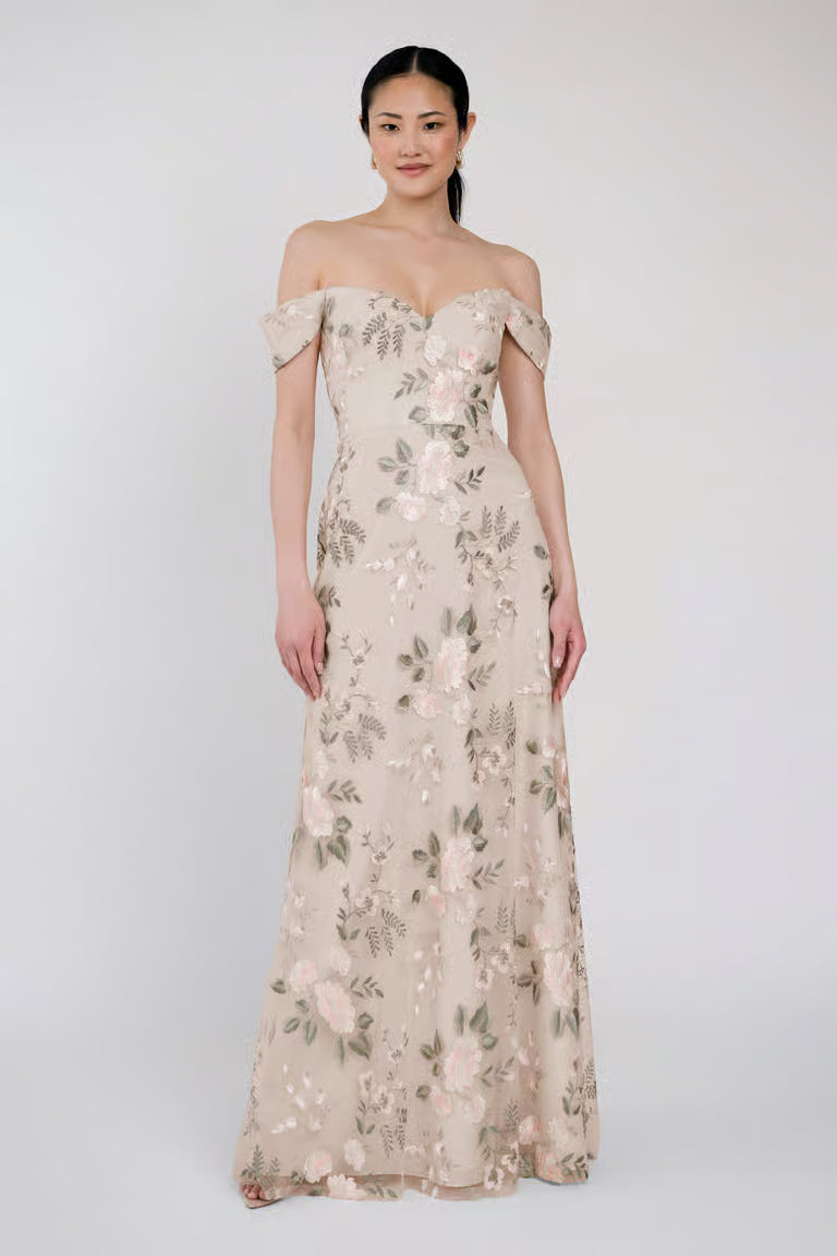 Reina enchanted embroidery