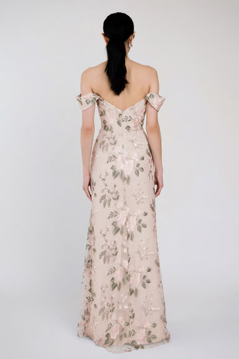 Reina enchanted embroidery