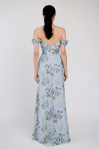 Reina enchanted embroidery