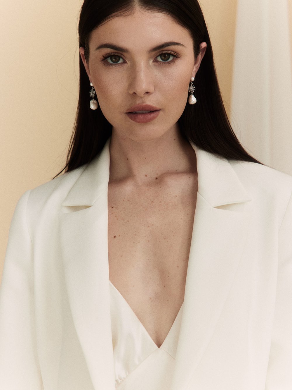 Ames | White Gold Baroque Pearl Earrings